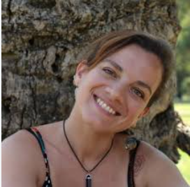 <em><strong>Tamara L.</strong></em>